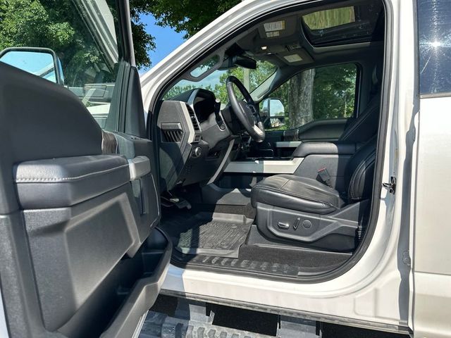 2019 Ford Super Duty F-350 SRW Lariat - 23058482 - 21