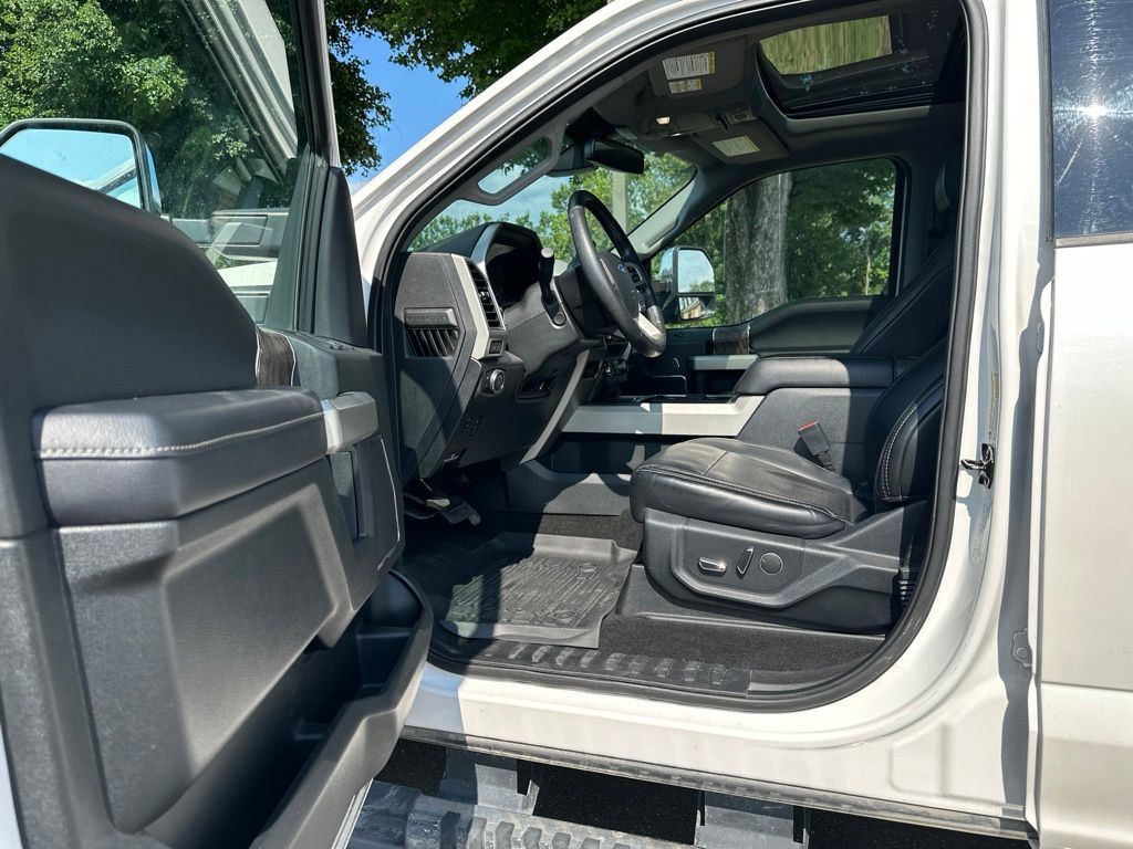 2019 Ford Super Duty F-350 SRW Lariat Ultimate FX4 - 23058482 - 21