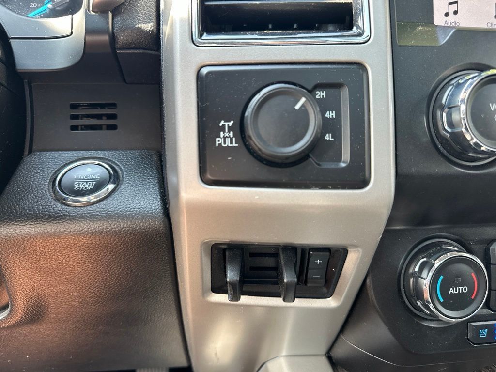 2019 Ford Super Duty F-350 SRW Lariat Ultimate FX4 - 23058482 - 30