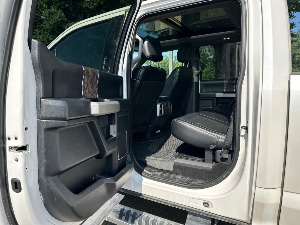 2019 Ford Super Duty F-350 SRW Lariat Ultimate FX4 - 23058482 - 40