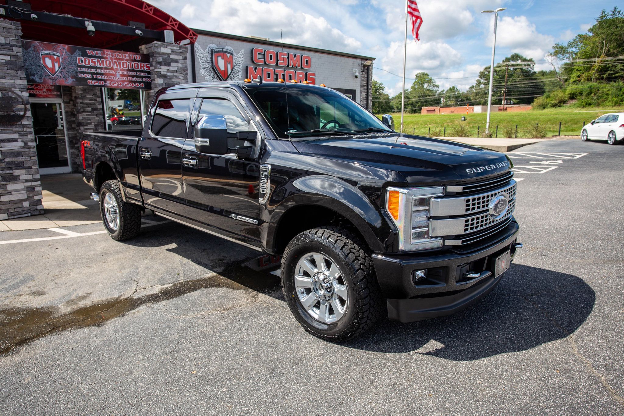 2019 Ford F-350 Platinum photo 3