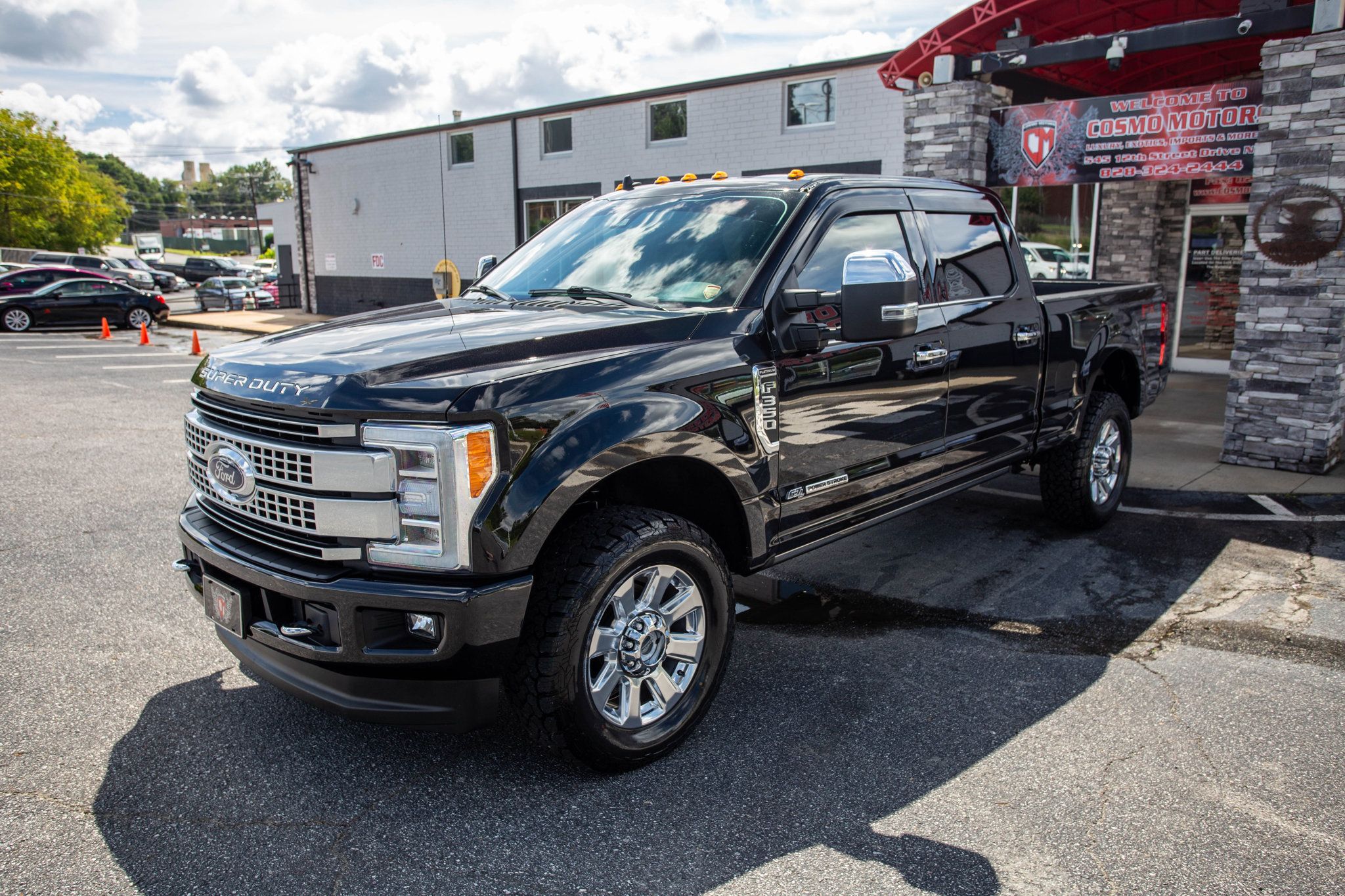 2019 Ford F-350 Platinum photo 4
