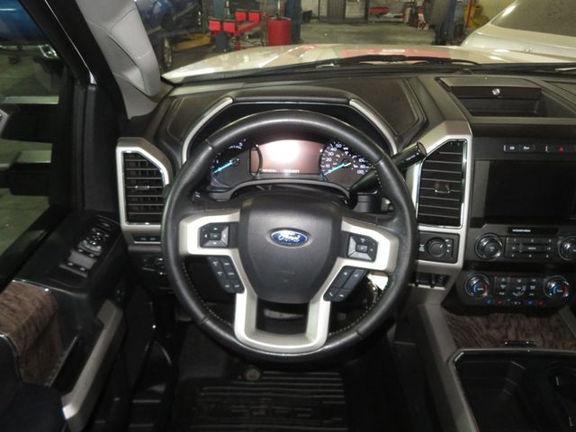 2019 Ford Super Duty F-350 SRW PLATINUM EDITION F350 EXTRA CLEAN POWERSTROKE DIESEL 4X4 CREWCAB - 22983981 - 40