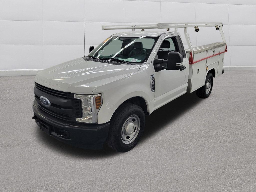 2019 Ford Super Duty F-350 SRW XL 2WD Reg Cab 8' Box - 22449643 - 0