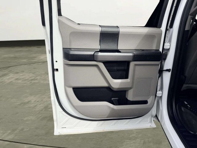 2019 Ford Super Duty F-350 SRW XLT 4x4 4dr Crew Cab 6.8 ft. SB SRW Pickup - 23030936 - 20