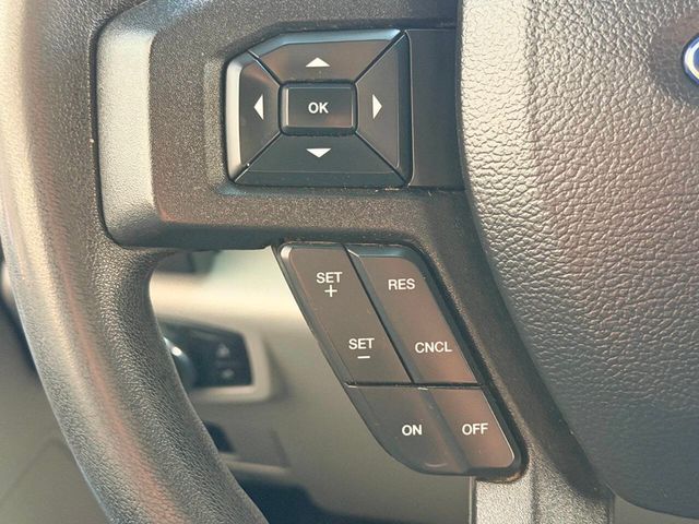 2019 Ford Super Duty F-350 SRW XLT 4x4 4dr Crew Cab 6.8 ft. SB SRW Pickup - 23030936 - 29
