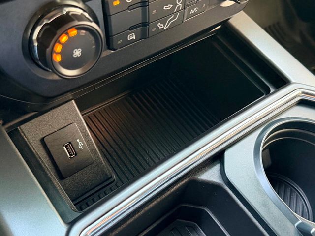 2019 Ford Super Duty F-350 SRW XLT 4x4 4dr Crew Cab 6.8 ft. SB SRW Pickup - 23030936 - 38