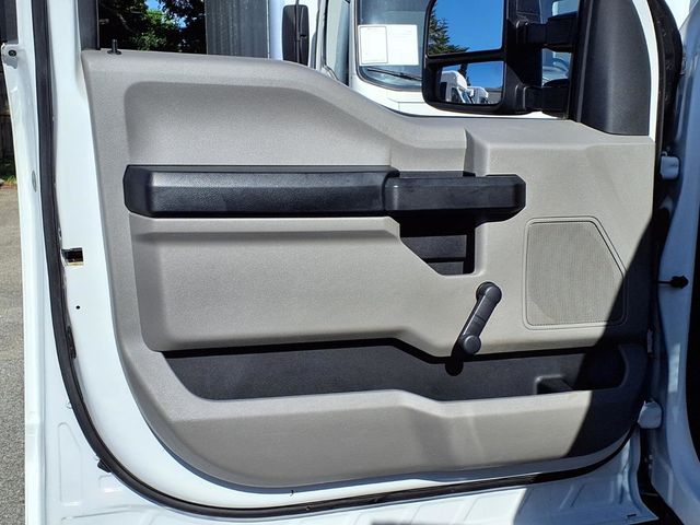 2019 Ford Super Duty F-450 DRW Cab-Chassis 11' Utility Truck w/Crane - 23019292 - 13