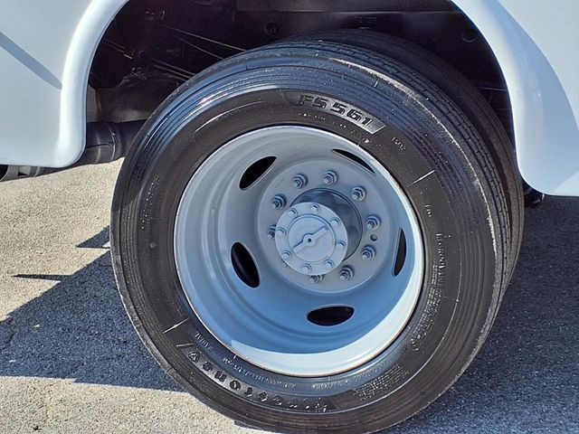 2019 Ford Super Duty F-450 DRW Cab-Chassis 11' Utility Truck w/Crane - 23019292 - 39