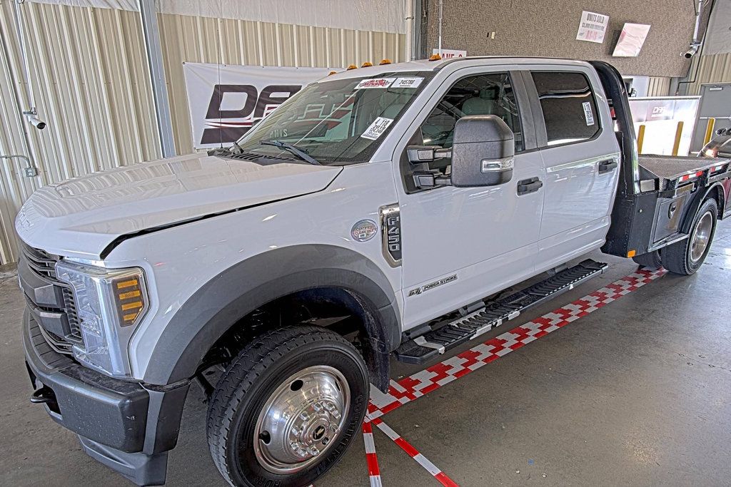 2019 Ford Super Duty F-450 DRW Cab-Chassis XL 4WD Crew Cab 203" WB 84" CA - 23060243 - 0