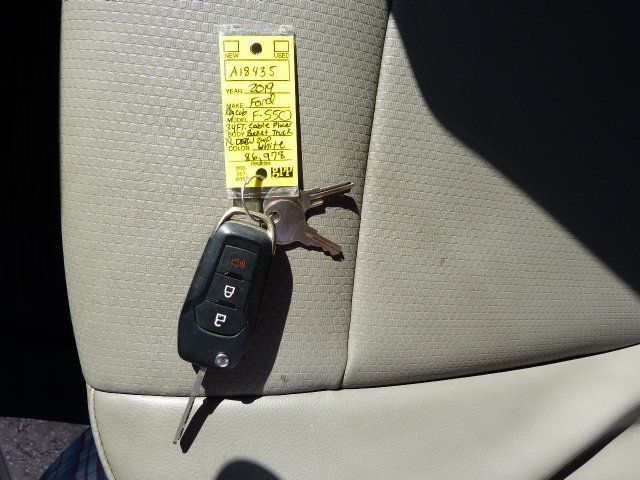 2019 Ford Super Duty F-550 DRW 6.7L V8 TURBO DIESEL*XL*2WD*REG CAB*34FT. "POSI +" CABLE/BUCKET - 22989225 - 52