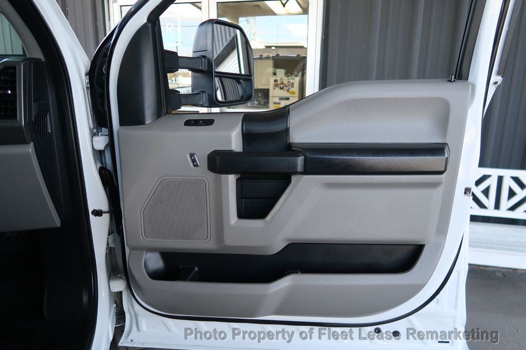 2019 Ford Super Duty F-550 DRW F550 Crew Cab Flatbed DRW - 22972640 - 23