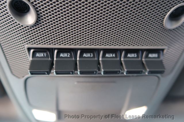 2019 Ford Super Duty F-550 DRW F550 Crew Cab Flatbed DRW - 22972640 - 36