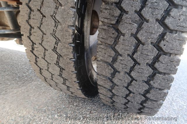 2019 Ford Super Duty F-550 DRW F550 Crew Cab Flatbed DRW - 22972640 - 43