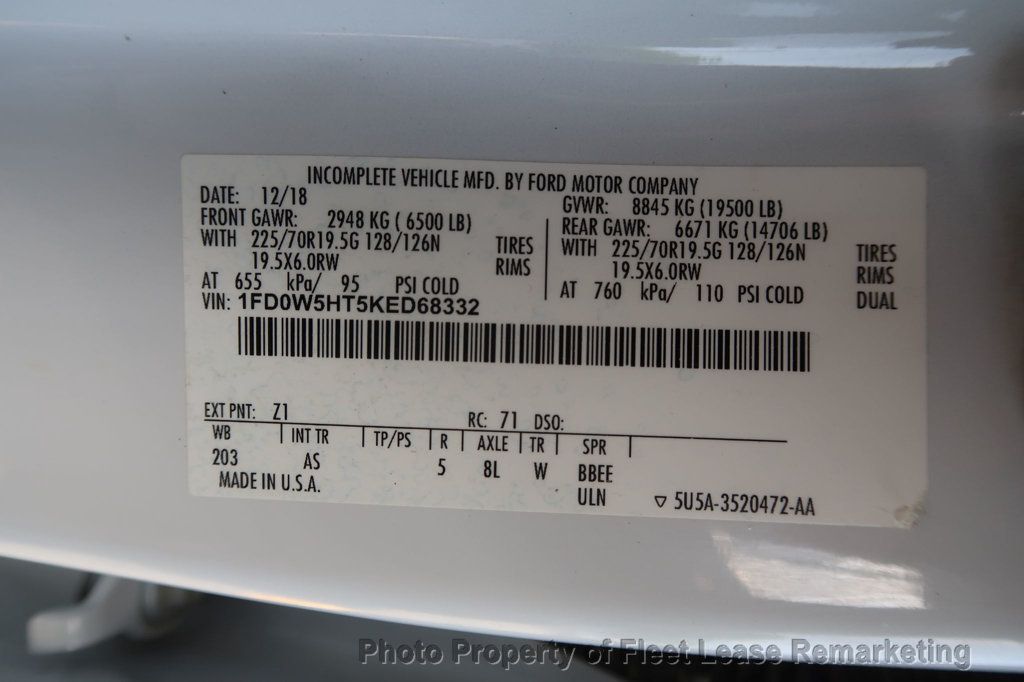 2019 Ford Super Duty F-550 DRW F550SD 4WD Crew Cab 11' Flatbed - 23016940 - 13