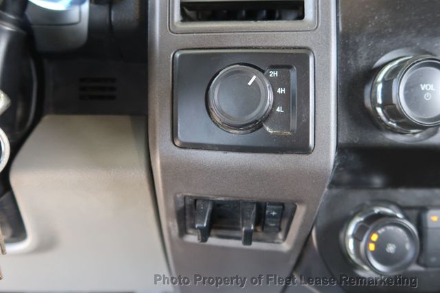 2019 Ford Super Duty F-550 DRW F550SD 4WD Crew Cab 11' Flatbed - 23016940 - 32