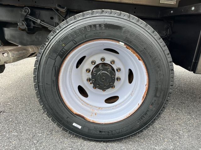 2019 Ford Super Duty F-550 DRW ONE OWNER - CLEAN CARFAX - WORKHORSE - 23035678 - 18