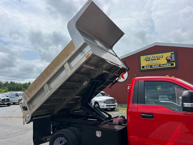 2019 Ford Super Duty F-550 DRW ONE OWNER - CLEAN CARFAX - WORKHORSE - 23035678 - 43