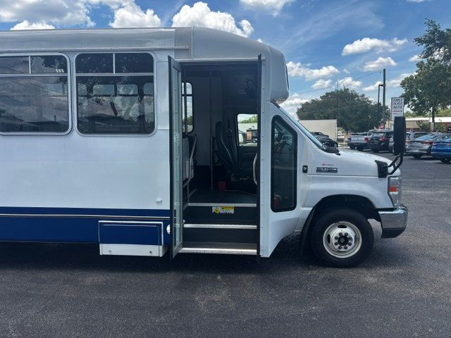 2019 Ford SUPER DUTY SHUTTLE E-450 BUS - 23004848 - 12