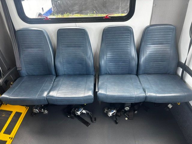2019 Ford SUPER DUTY SHUTTLE E-450 BUS - 23004848 - 14