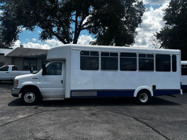 2019 Ford SUPER DUTY SHUTTLE E-450 BUS - 23004848 - 3