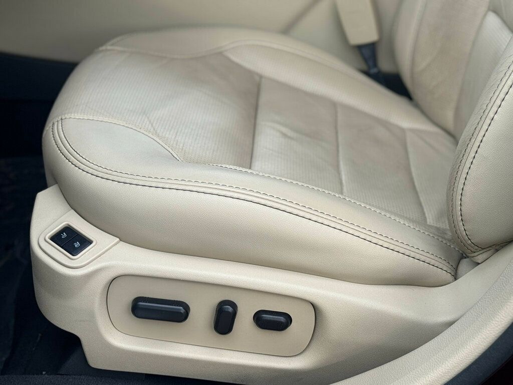 2019 Ford Taurus NEW TIRES!! DETAILED AND SERVICE DONE! - 22933372 - 12