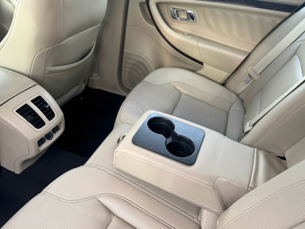 2019 Ford Taurus NEW TIRES!! DETAILED AND SERVICE DONE! - 22933372 - 17