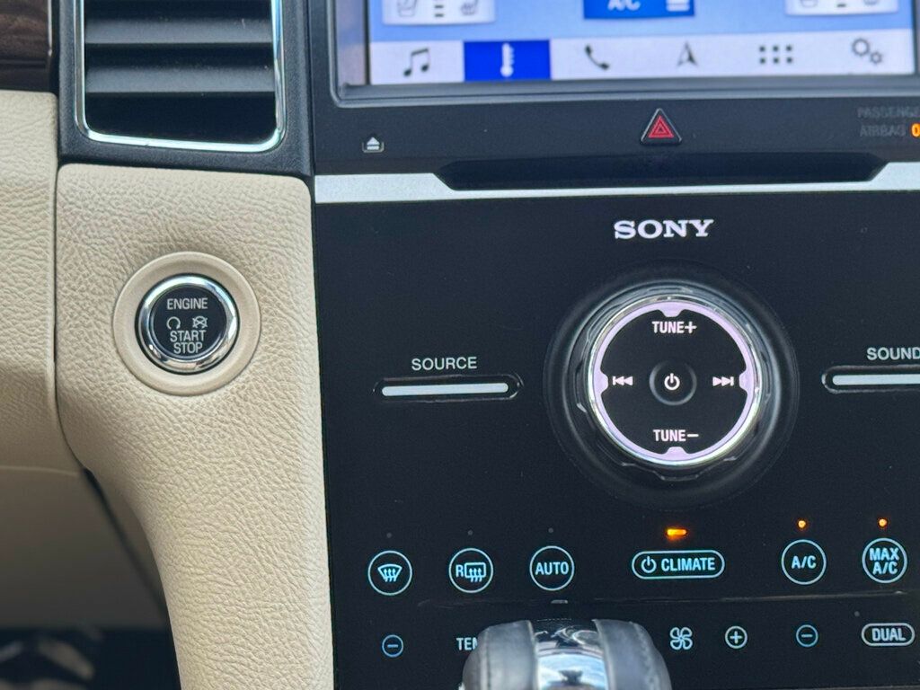 2019 Ford Taurus NEW TIRES!! DETAILED AND SERVICE DONE! - 22933372 - 25