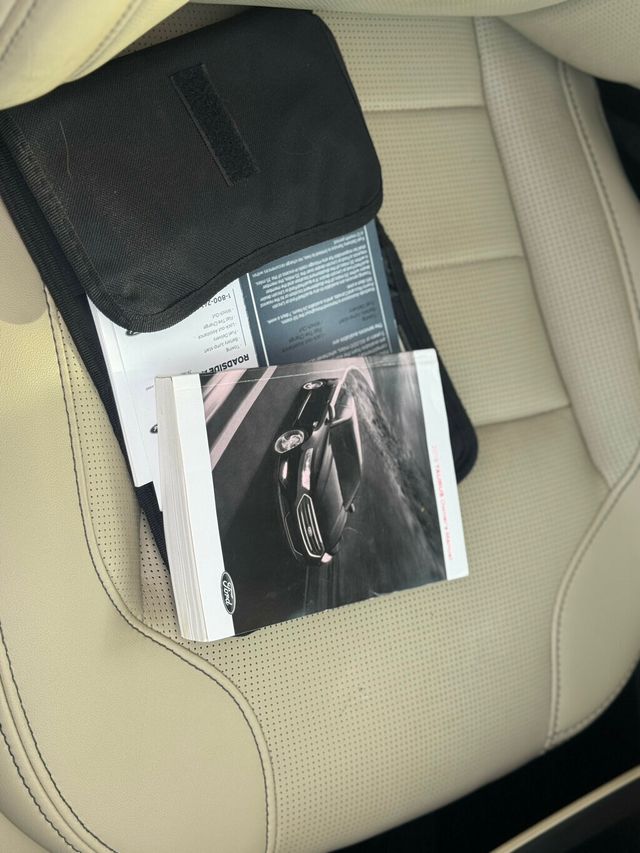 2019 Ford Taurus NEW TIRES!! DETAILED AND SERVICE DONE! - 22933372 - 36