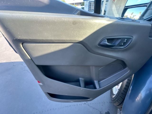 2019 Ford Transit 250 Van 250 EXTENDED HIGH ROOF CARGO CLEAN - 22770795 - 11