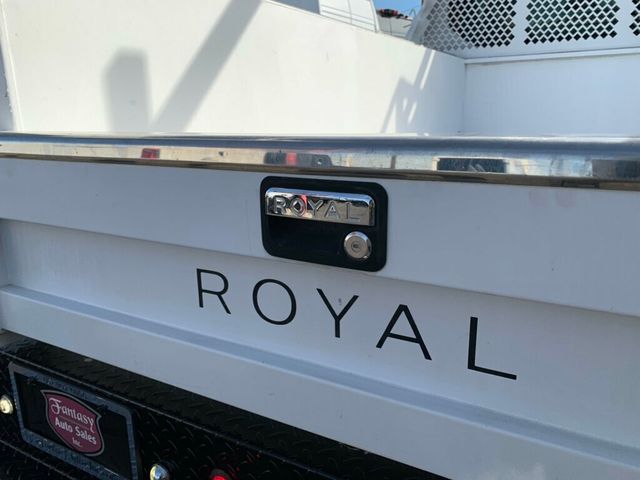 2019 Ford Transit Chassis T-350 HD Chassis Cutaway Dually DRW 138" WB 10360 GVWR 1-OWNER - 22991514 - 18