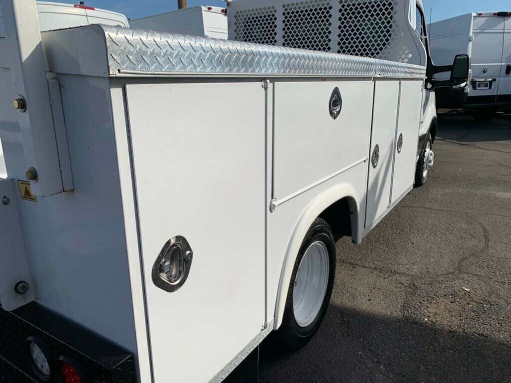 2019 Ford Transit Chassis T-350 HD Chassis Cutaway Dually DRW 138" WB 10360 GVWR 1-OWNER - 22991514 - 25