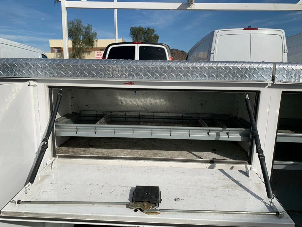 2019 Ford Transit Chassis T-350 HD Chassis Cutaway Dually DRW 138" WB 10360 GVWR 1-OWNER - 22991514 - 35