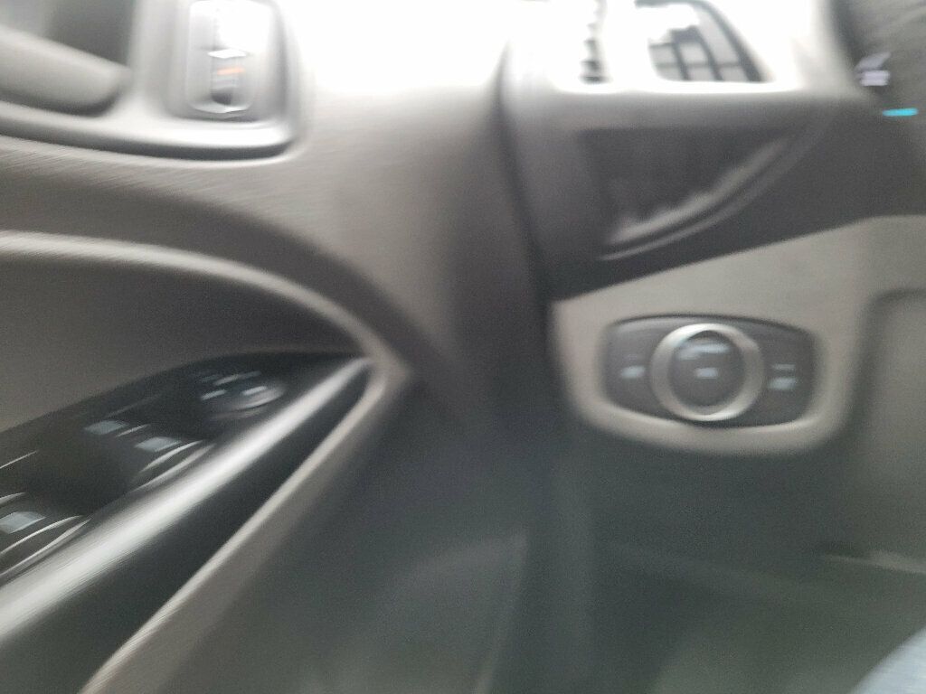 2019 Ford Transit XL Van photo 20