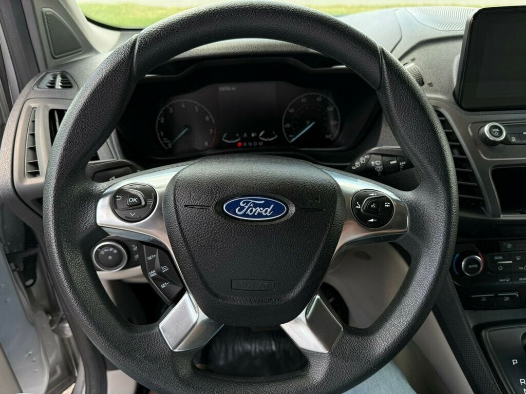 2019 Ford Transit Passenger XLT photo 14