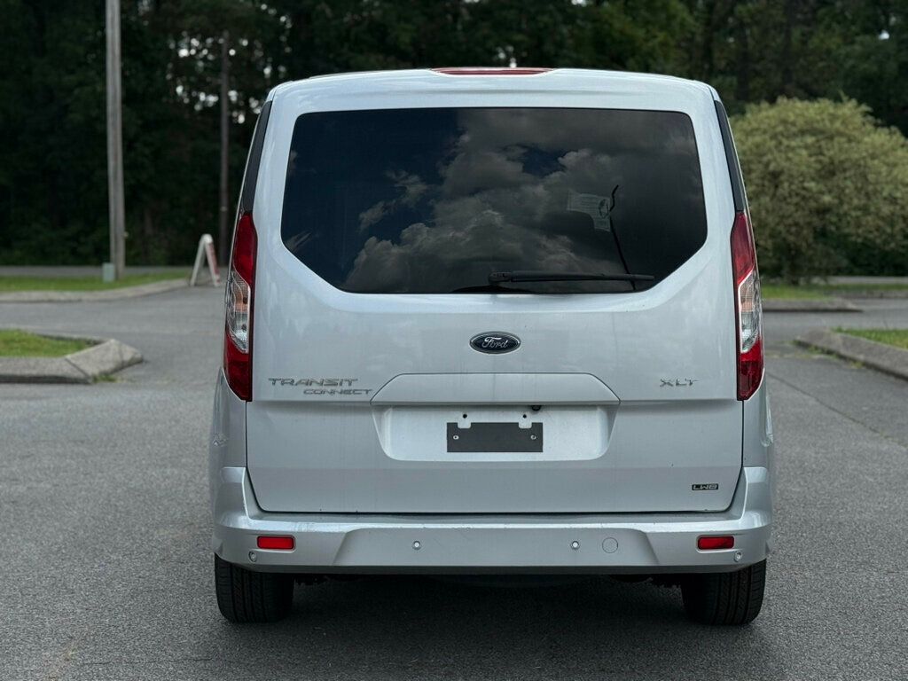 2019 Ford Transit Passenger XLT photo 3