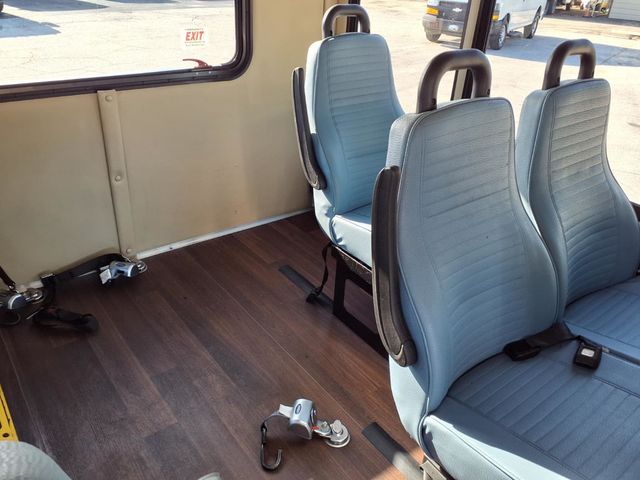 2019 Ford Transit Cutaway T-350 DRW 138" WB 10360 GVWR - 23074085 - 17