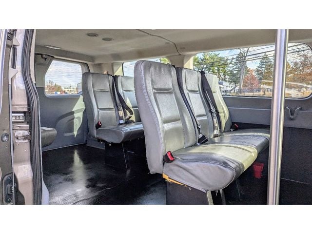 2019 Ford Transit Passenger Van XL photo 14