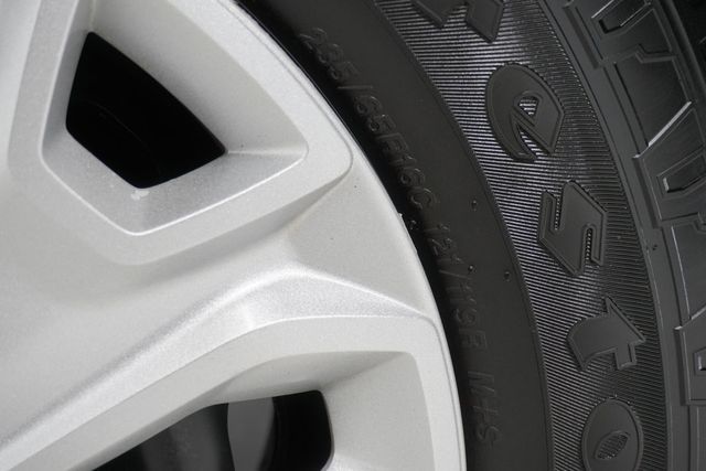 2019 Ford Transit Passenger Wagon T-150 130" Med Roof XLT Sliding RH Dr - 22918231 - 21