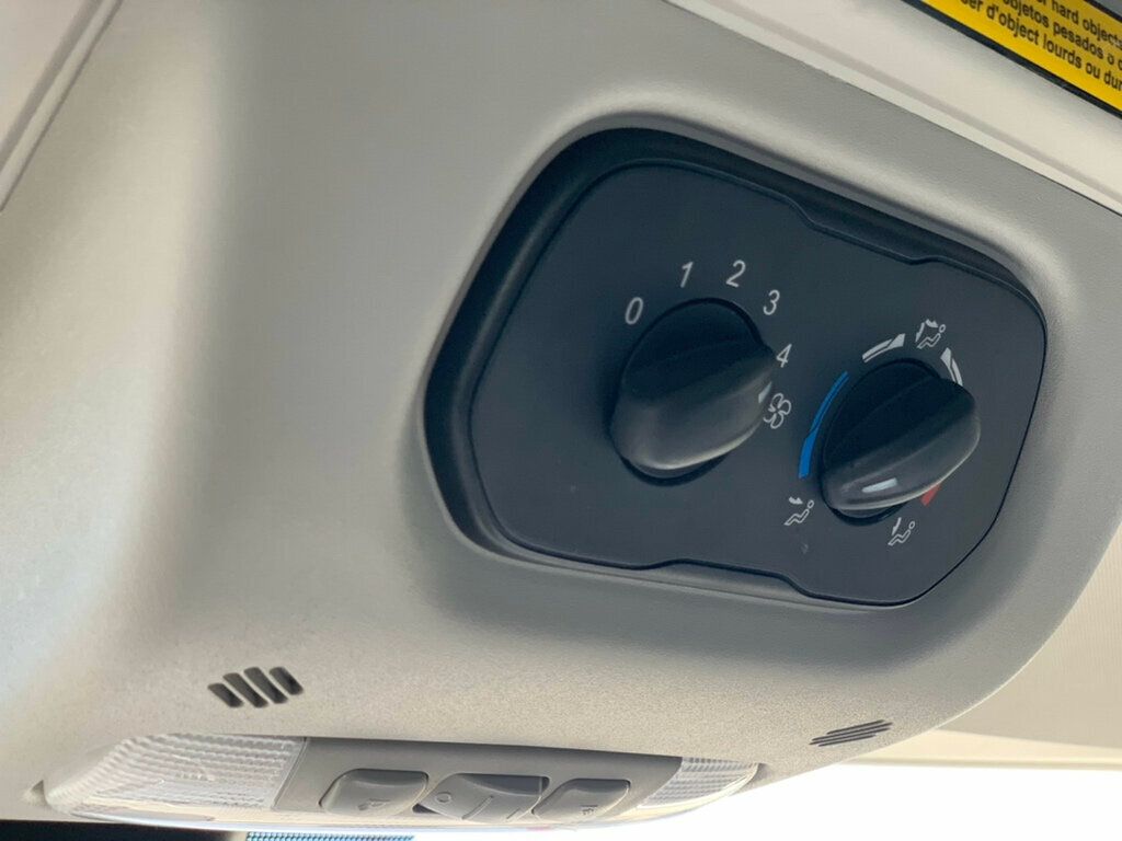 2019 Ford Transit Passenger Wagon T-350 148" Med Roof XL Sliding RH Dr 15 passenger - 23013852 - 43