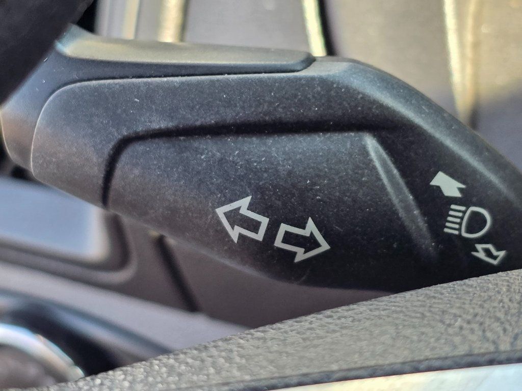 2019 Ford Transit Passenger Wagon T-350 148" Med Roof XLT Sliding RH Dr - 22939773 - 36