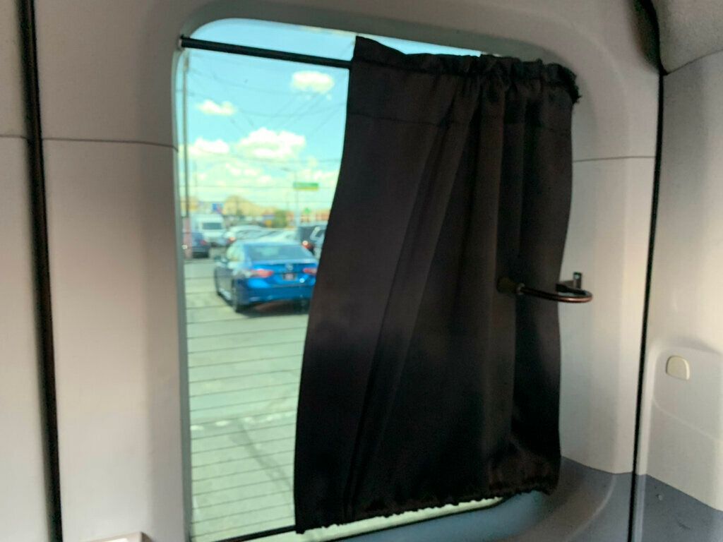 2019 Ford Transit Passenger XLT Van photo 27