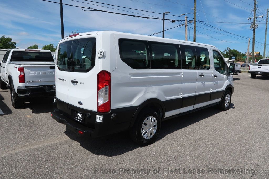2019 Ford Transit Passenger Wagon Transit 350 Low Roof 15 Passenger Van  XLT - 23026298 - 4