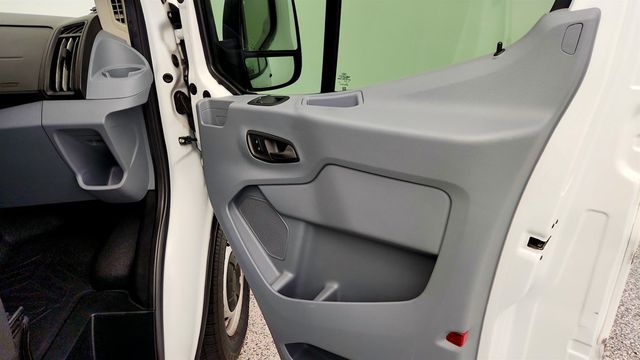 2019 Ford Transit Van T-150 130'' Low Rf 8600 GVWR Sliding RH Dr w/ Shelving Units - 23009170 - 28