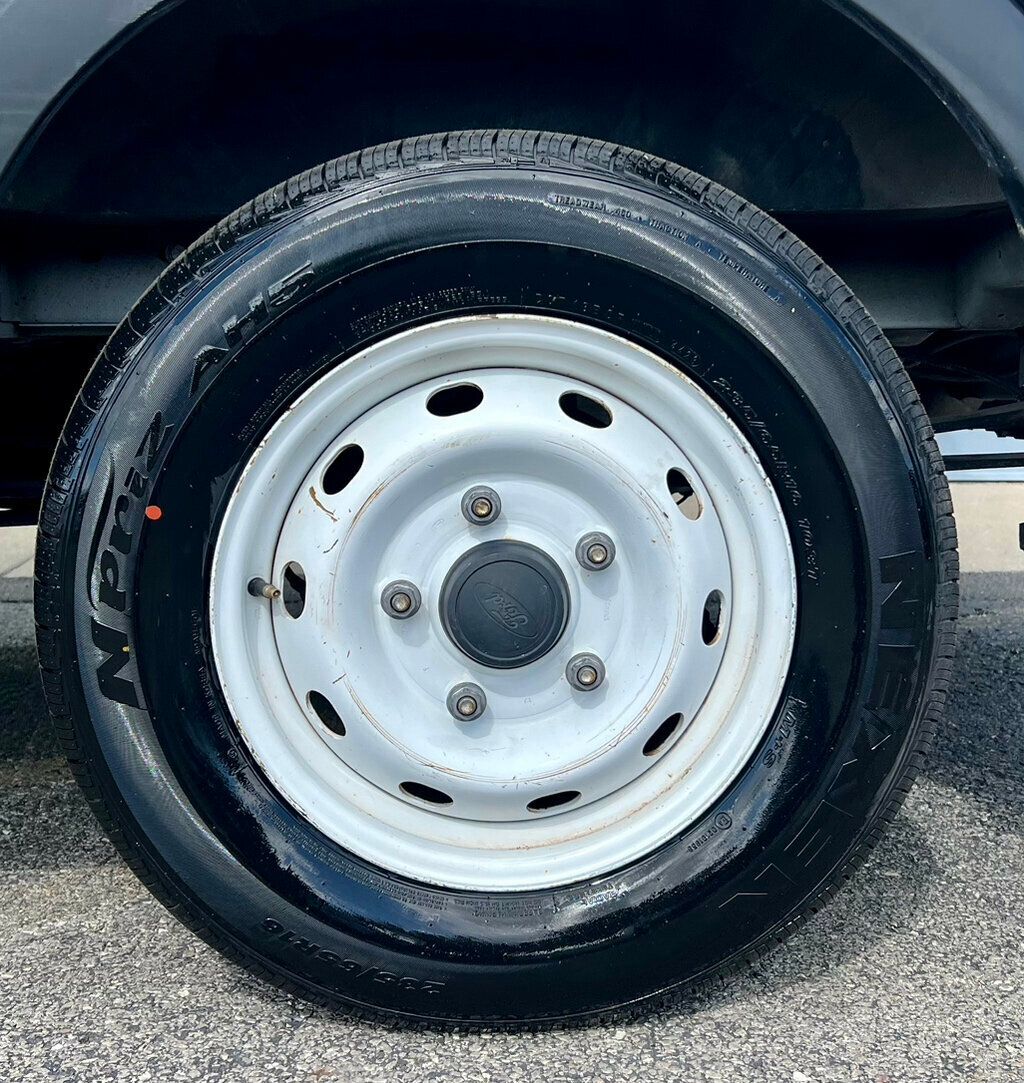 2019 Ford Transit Van T-150 148" Med Rf 8600 GVWR Sliding RH Dr - 22847502 - 17