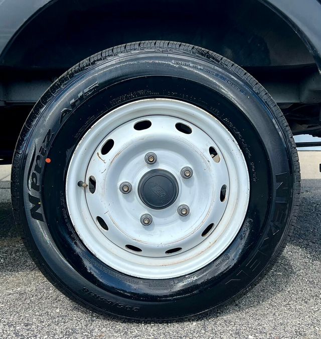 2019 Ford Transit Van T-150 148" Med Rf 8600 GVWR Sliding RH Dr - 22847502 - 17