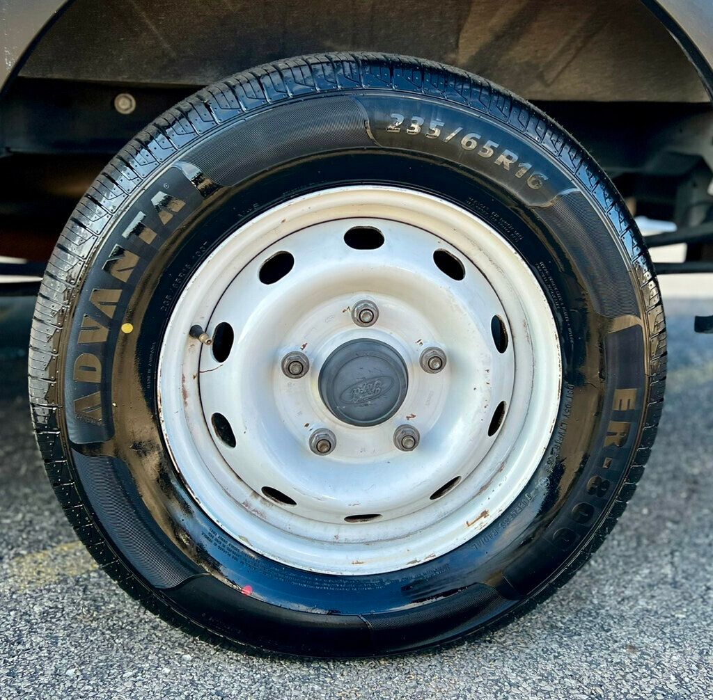 2019 Ford Transit Van T-150 148" Med Rf 8600 GVWR Sliding RH Dr - 22864027 - 17