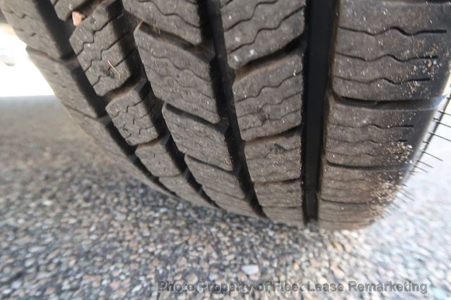 2019 Ford Transit Van T150 Cargo Vans 130 Ladder Rack - 22936777 - 41