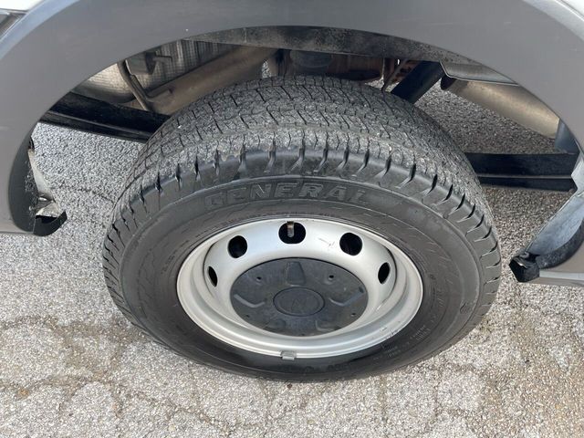 2019 Ford Transit Van T-250 130" Low Rf 9000 GVWR Swing-Out RH Dr - 21950716 - 23