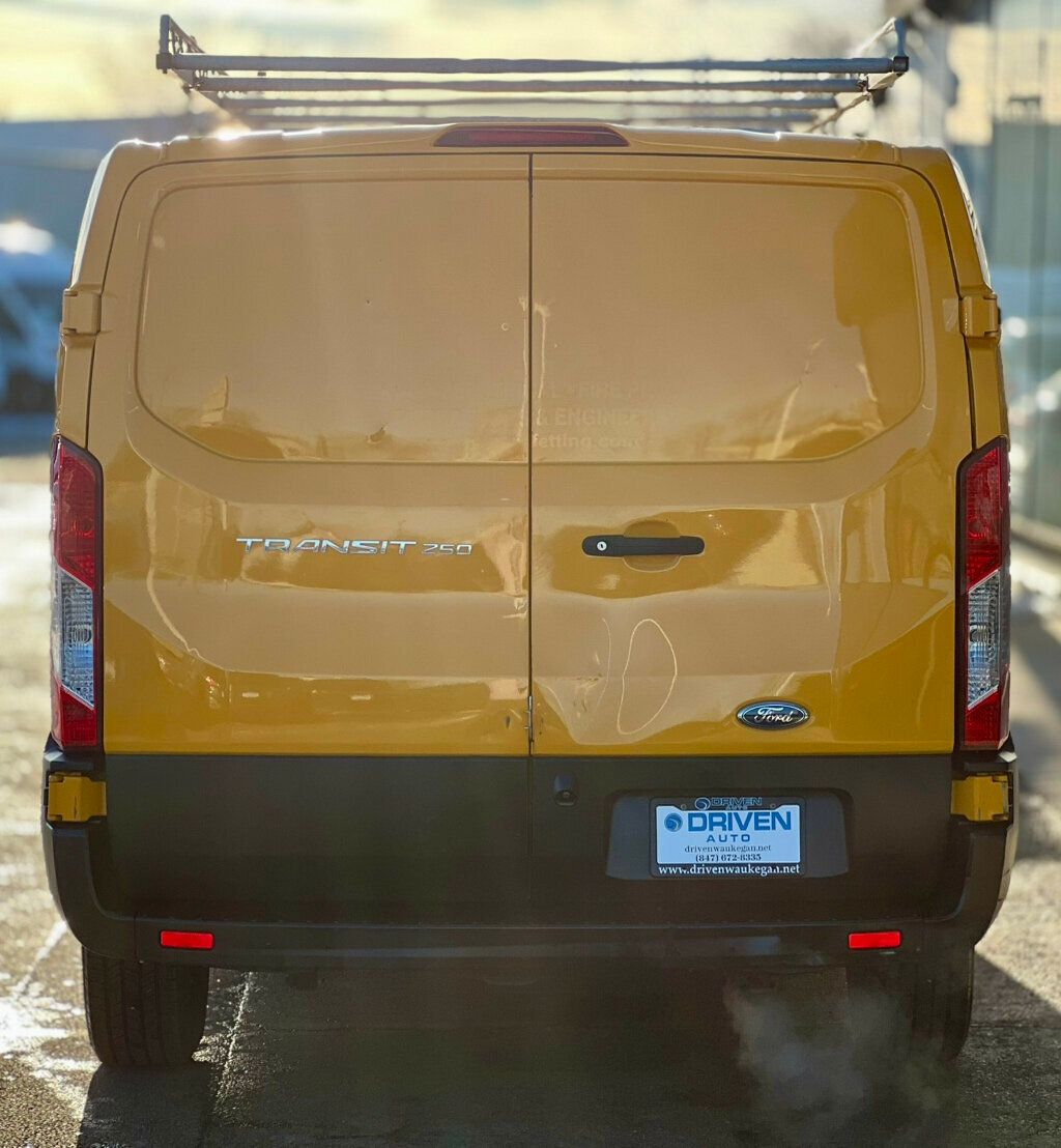 2019 Ford Transit Van T-250 130" Low Rf 9000 GVWR Swing-Out RH Dr - 22958003 - 28